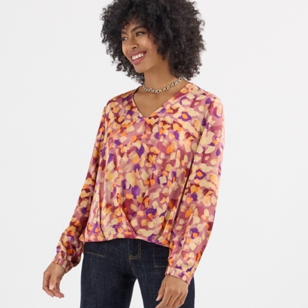 Cabi Long Sleeve Cross Front Tuck Top Small Orange Purple Printed 4718 Fall 2024